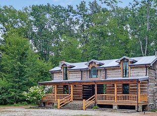 560 Ridge Top Dr, Jamestown, TN 38556
