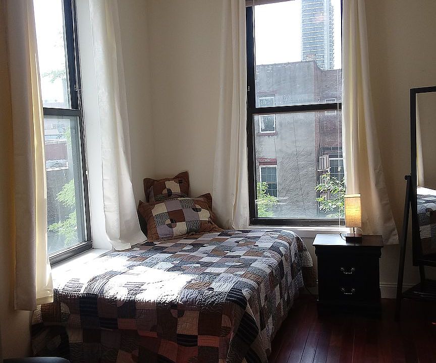 1st image of 564 W 183rd St #2C