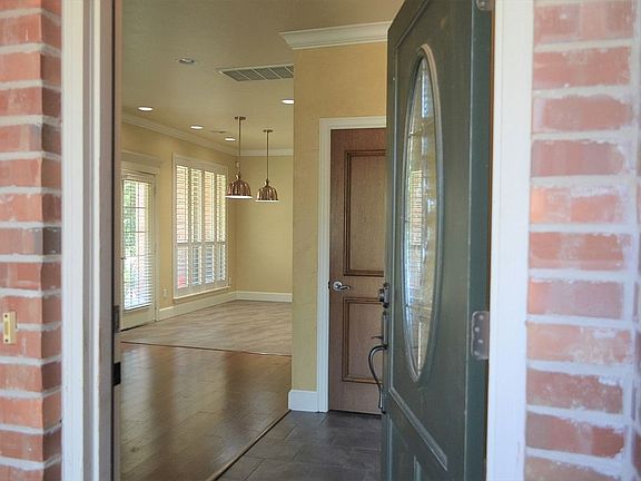 Come on in and stay awhile!