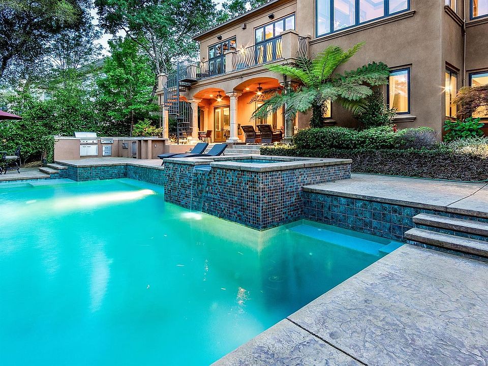 1st image of 6105 Aldea Dr