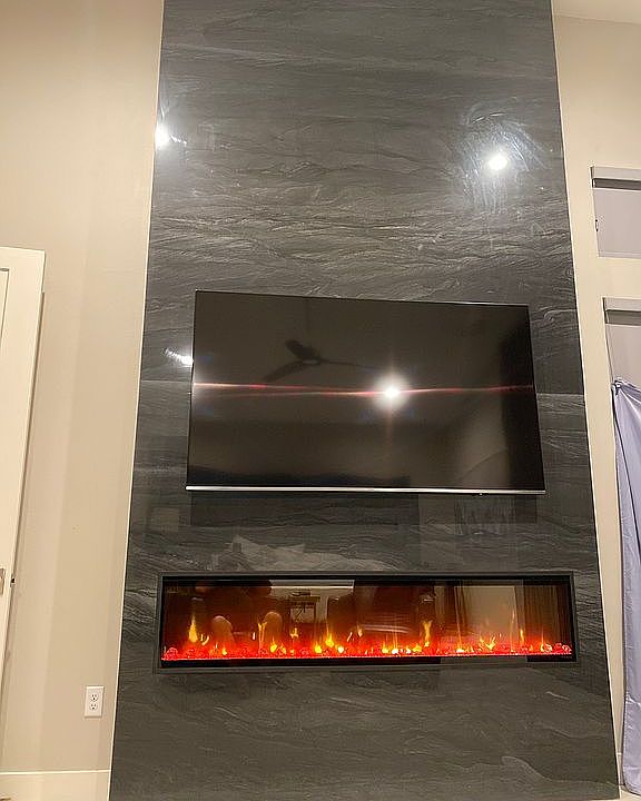 2nd image of 2216 Overlook Canyon Ln