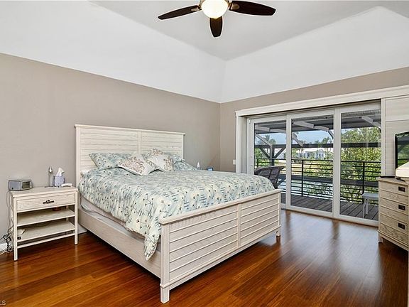 5th image of 931 Moon Ct