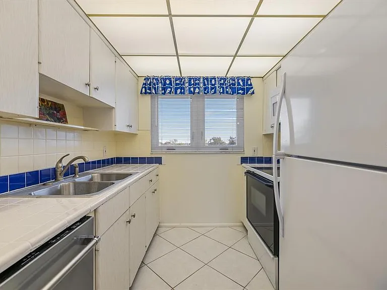 649 Tamiami Trl S #301 — Photo 13