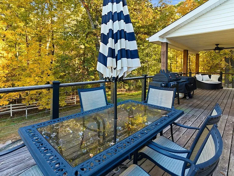 376 Peachtree Dr — Photo 47