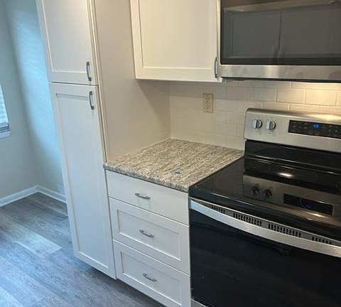 3rd image of 3424 Teeside Dr