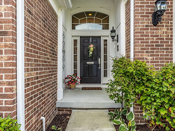 4th image of 8855 Heatherstone Pl