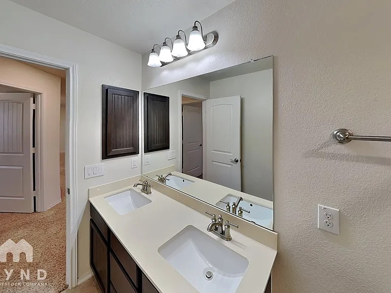 1125 Sampley Ln — Photo 20
