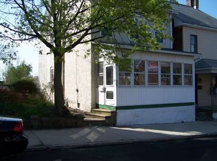 210 4th St, East Greenville, PA 18041
