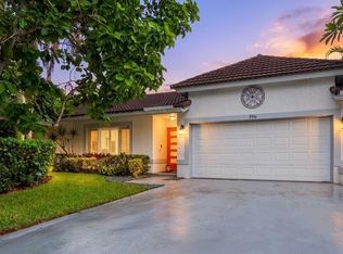 396 Redwood Ln, Boca Raton, FL 33487