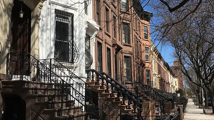 Rented by Nooklyn NYC LLC | media 9