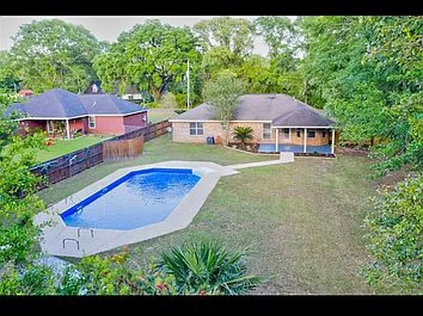 6128 Creel Rd, Theodore, AL 36582