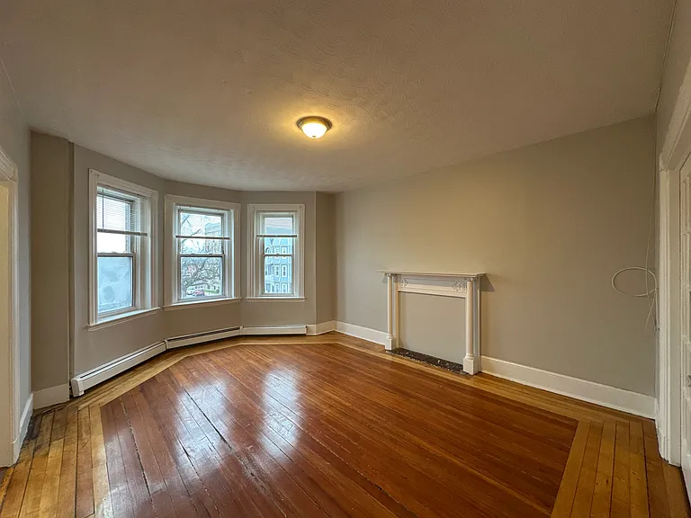39 Forest St #2 — Photo 1
