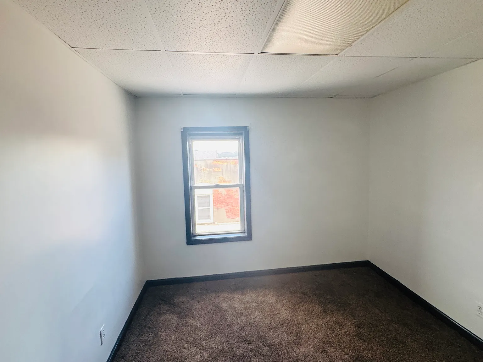 1 bed, $900 — Photo 3