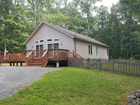 4th image of 150 Deer Trail Dr