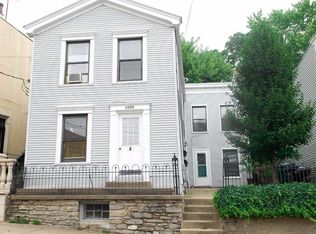 1036 Saint Gregory St, Cincinnati, OH 45202