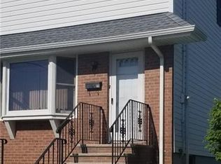 11 Embroidery St, Sayreville, NJ 08872