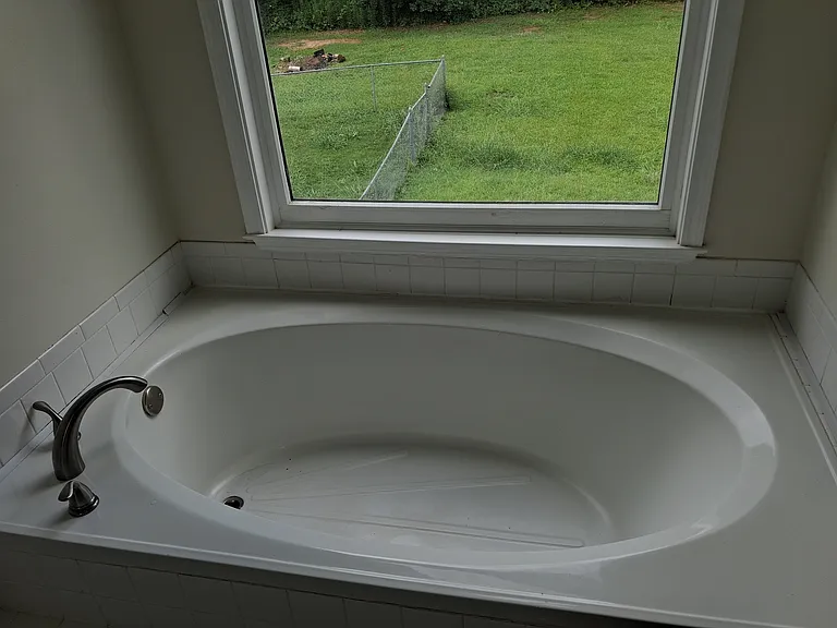 105 N Oakland Cir — Photo 10
