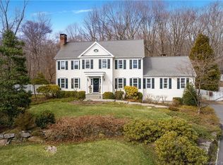 113 Pin Pack Rd, Ridgefield, CT 06877