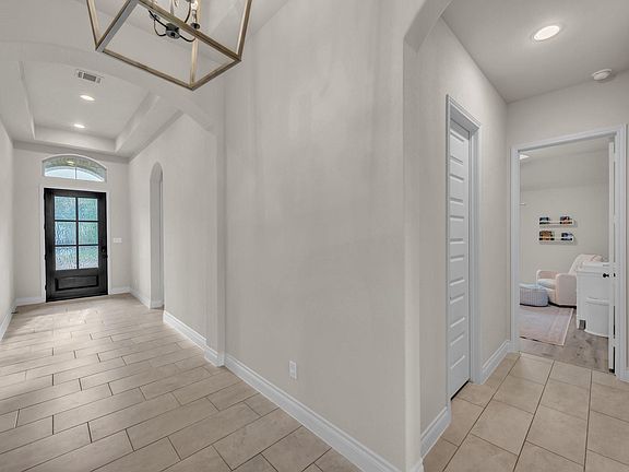 5th image of 25130 Pinebrook Grove Ln