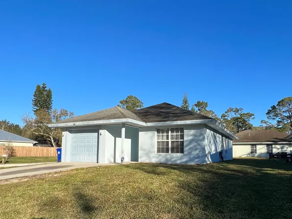 8920 22nd St, Vero Beach, FL 32966