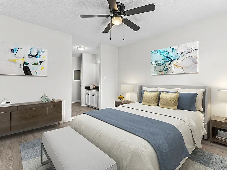 Skyside Landing Apartments — Photo 11
