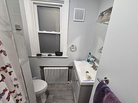 4th image of 443-445 Hamilton St #1