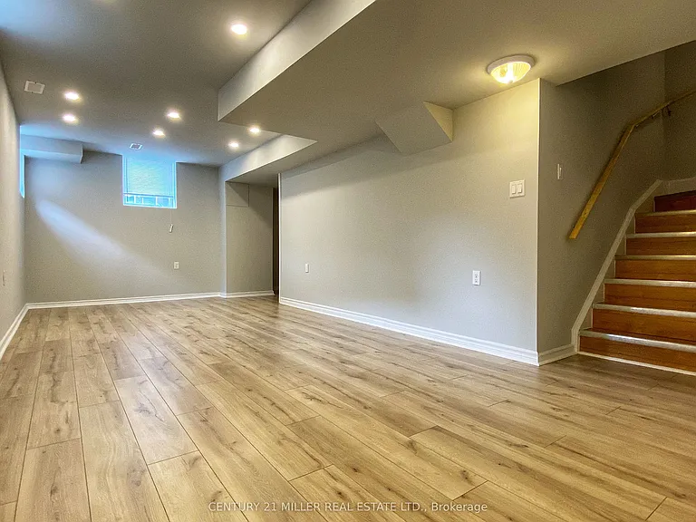 67 Summerberry Way — Photo 22
