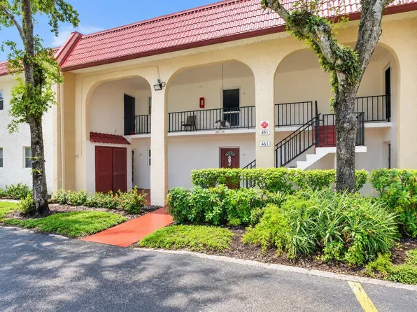 453 Lake Frances Drive, West Palm Beach, FL 33411