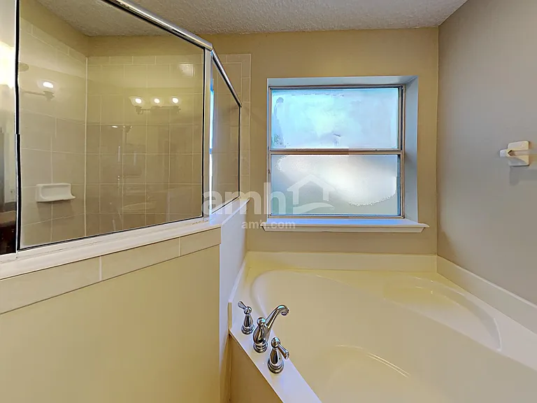 11390 Oaklawn Rd — Photo 11