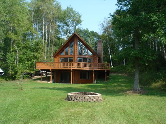 3rd image of 18241 Lake Dr