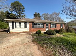 101 Sharon Dr, Greenville, SC 29617