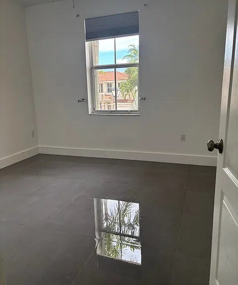 254 Riverwalk Cir #0 — Photo 13