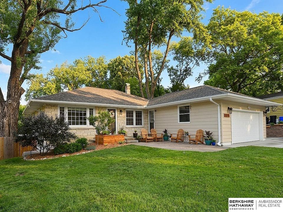 1st image of 3214 N 78th St
