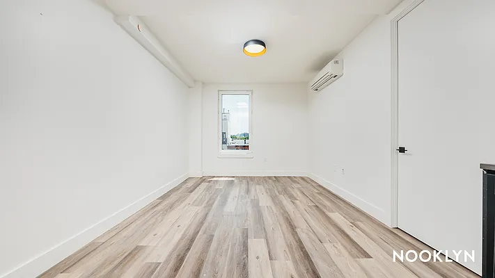Rented by Nooklyn NYC LLC | media 69