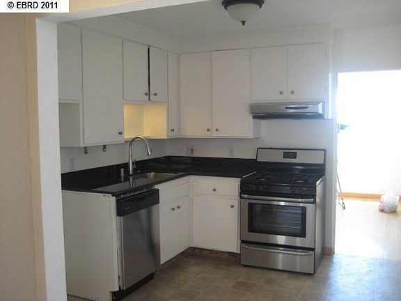 3rd image of 6041 Monterey Ave