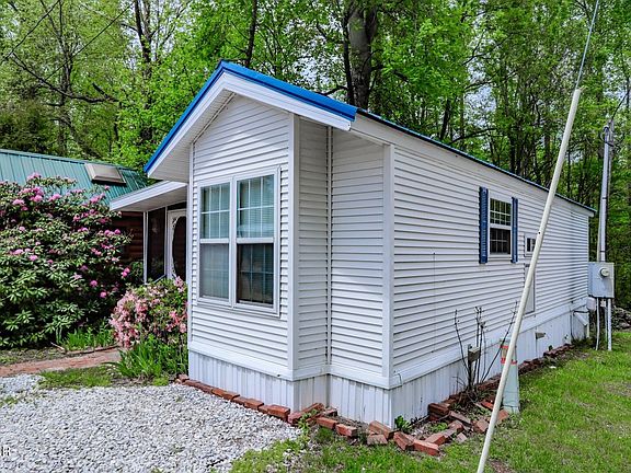 4th image of 5355 Parkway E