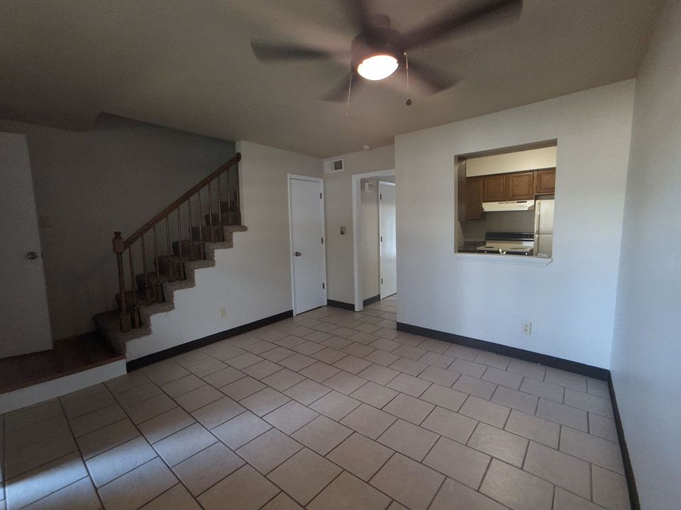 1st image of 4380-86 Bellview Dr #4382