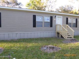 105 Cypress Point Cir E, East Palatka, FL 32131