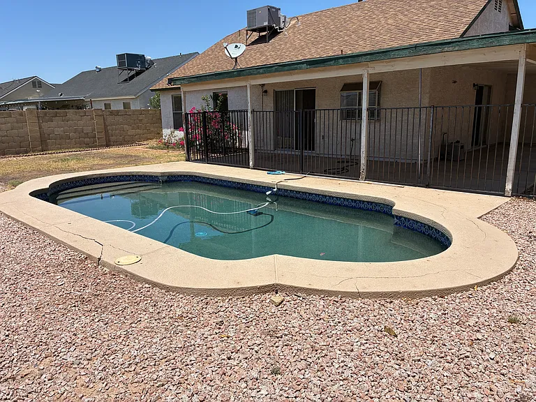 5637 W Yucca St — Photo 37