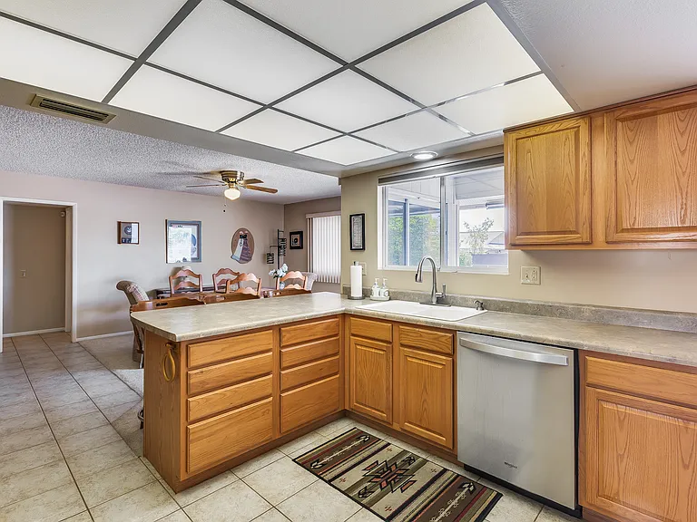 9739 W Desert Hills Dr — Photo 9