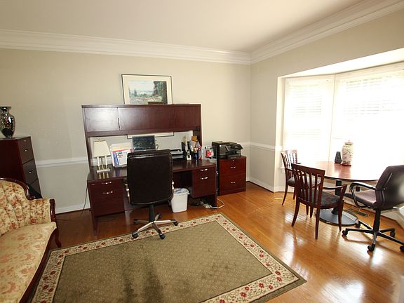 2nd image of 9072 Little Garden Way