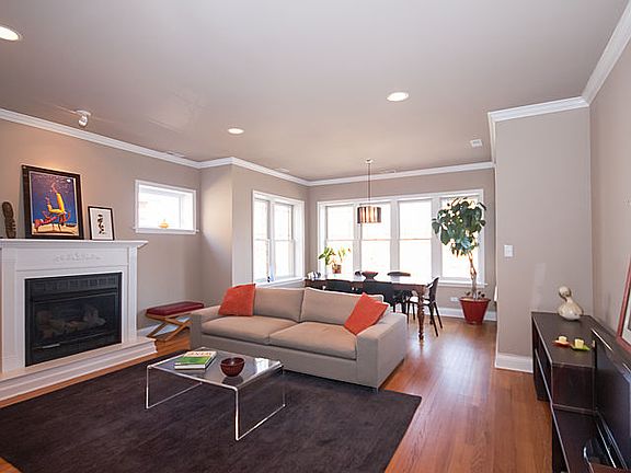 2nd image of 5940 N Paulina St #3