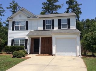 112 Tiverton Woods Dr, Holly Springs, NC 27540