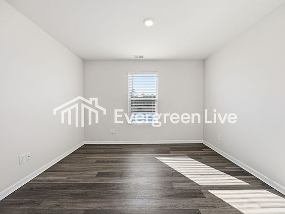 4th image of 1220 Beechridge Ct