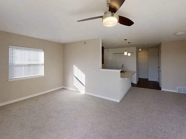 Trade Winds Apartment Homes — Photo 62