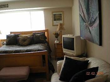 4th image of 3700 Capri Ct APT 505