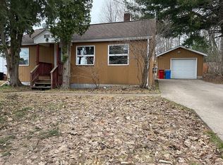 2263 Werner St, Marquette, MI 49855