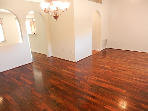 3rd image of 1117 Breezy Knoll St