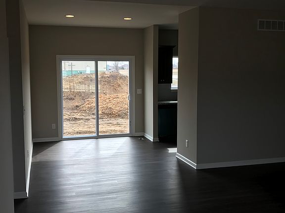 4th image of 1638 Ash Ct