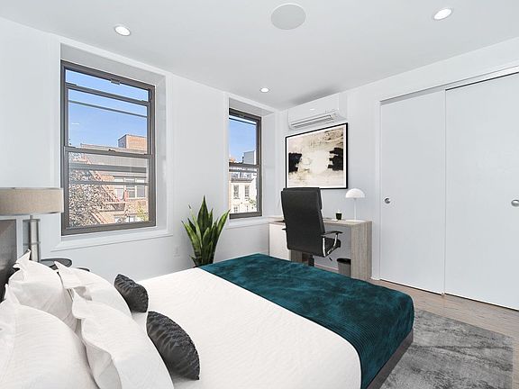 2nd image of 519 E 6th St #10A